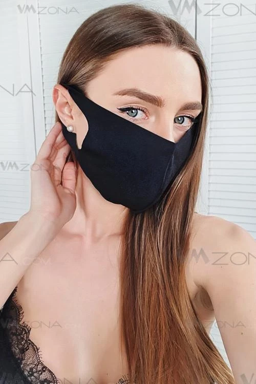 Дизайнерски моден аксесоар , изработен от ултра тънък неопрен , подходяща материя за летните месеци.