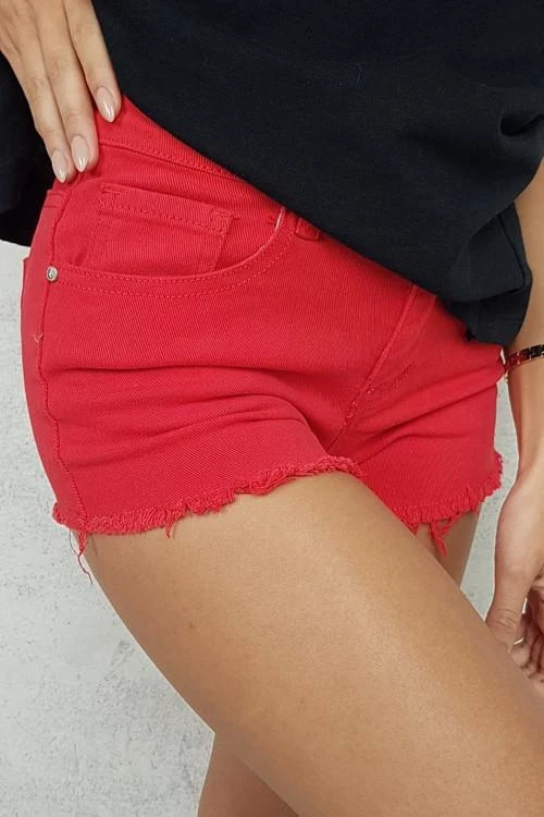 Дамски къси панталони с изчистен десен