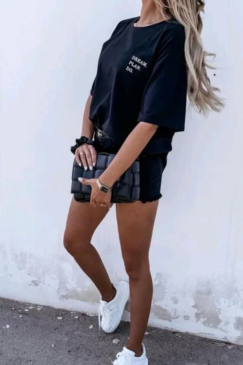 Дамска блуза с къс ръкав