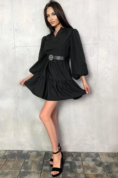 Дамска рокля с изчистен десен