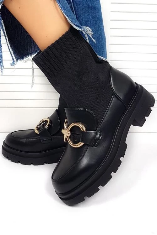 Дамски боти с ефектен дизайн