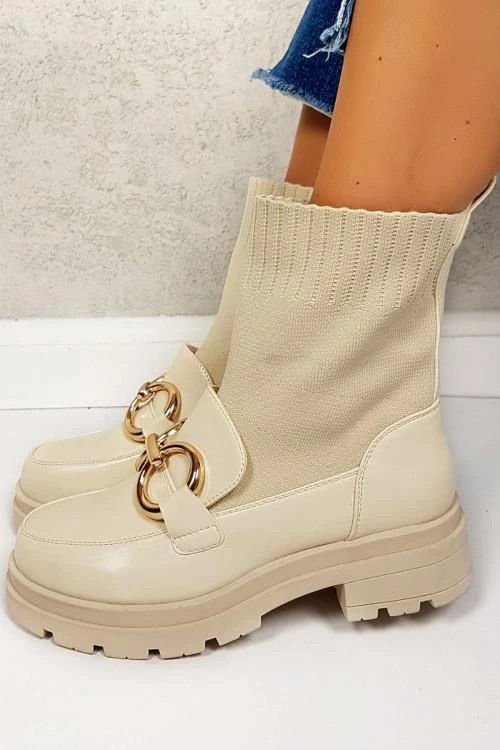 Дамски боти с ефектен дизайн