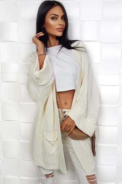 Дамска жилетка плетена