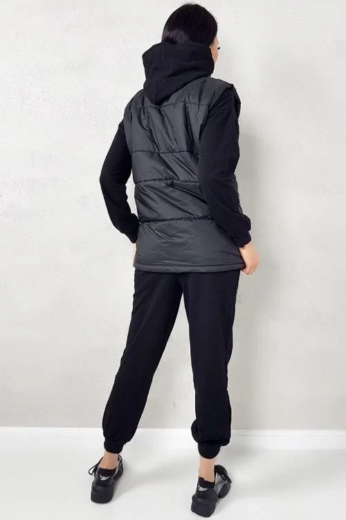 Дамски ежедневен комплект от три части с елек