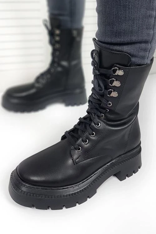 Дамски боти