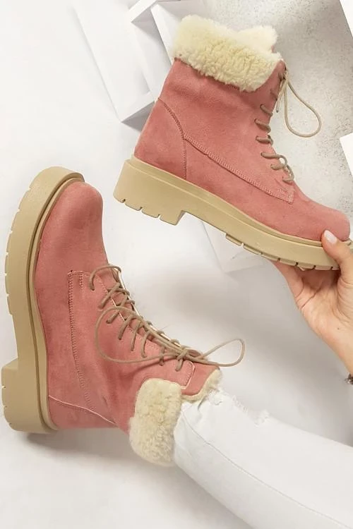 Дамски боти с връзки