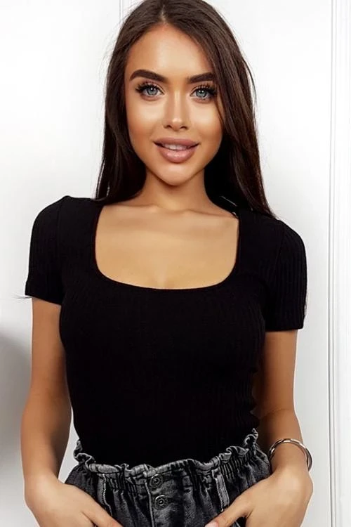 Body pentru femei cu maneca scurta