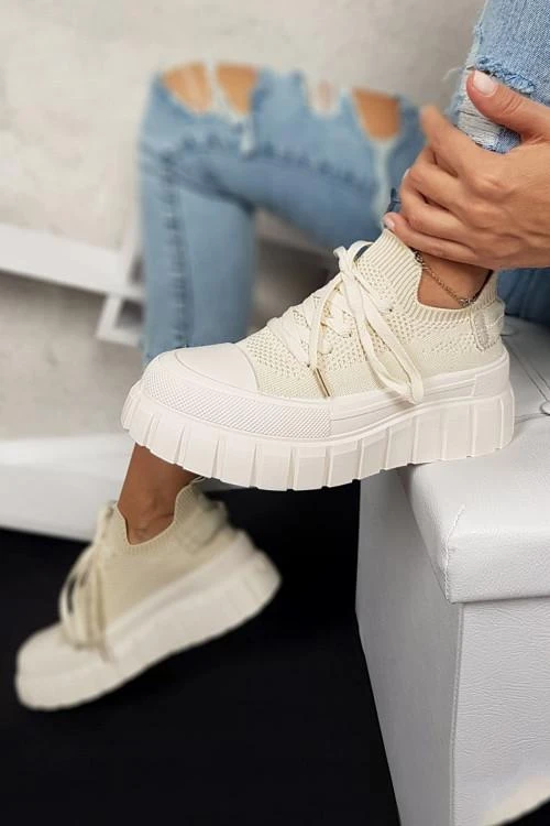 Дамски кецове