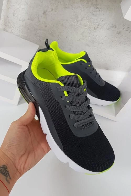 Παιδικά αθλητικά παπούτσια για αγόρια από 31 έως 36 νούμερο