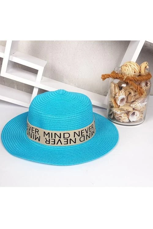 Дамска лятна шапка