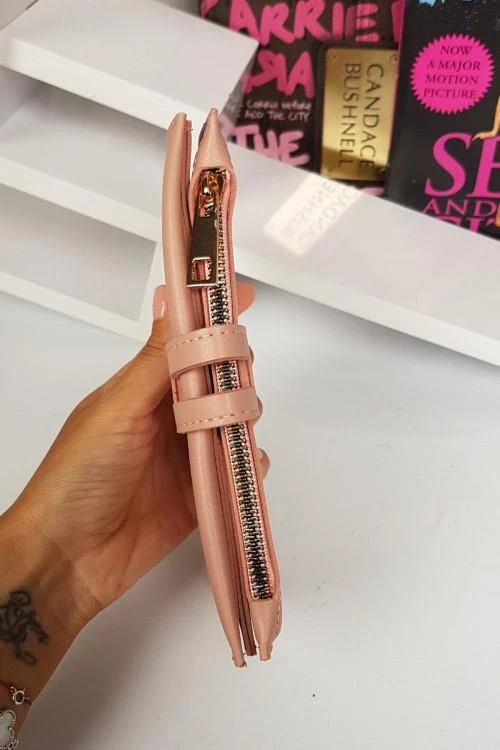 Дамско портмоне