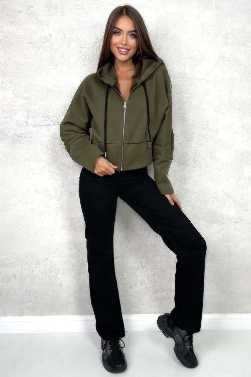 Дамски дънки с изчистен дизайн