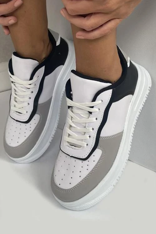 Дамски кецове