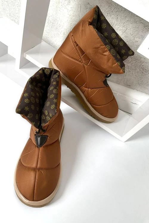 Дамски боти с връзки