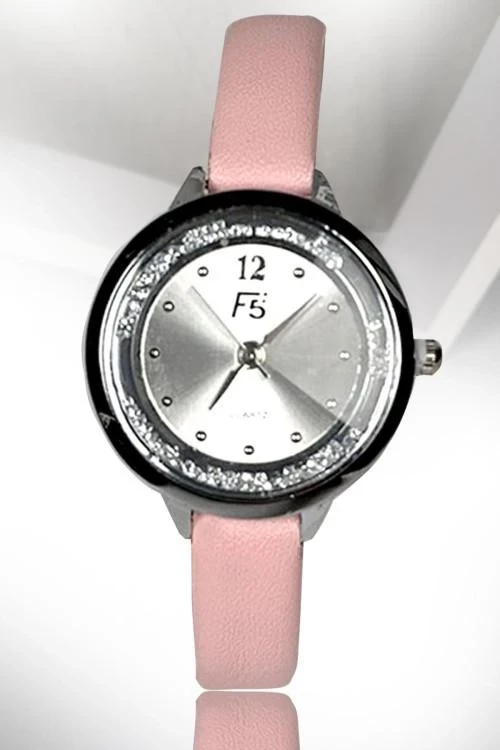 Дамски  часовник с каишка от еко кожа