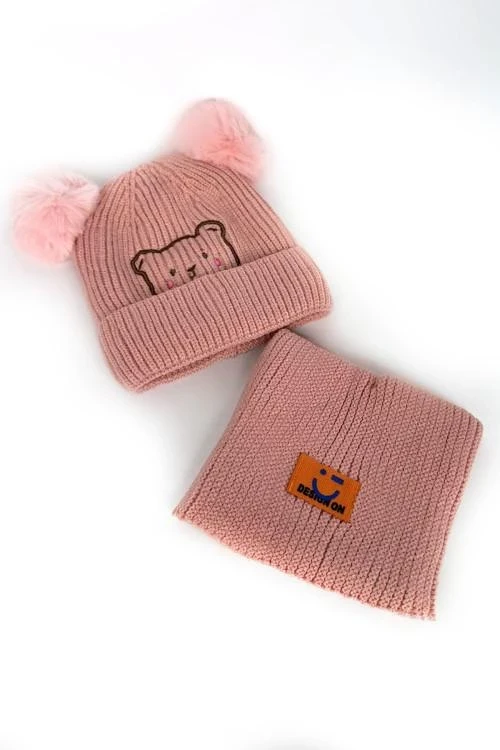 Комплект детска шапка и шал за момичета от 2 до 4 г.