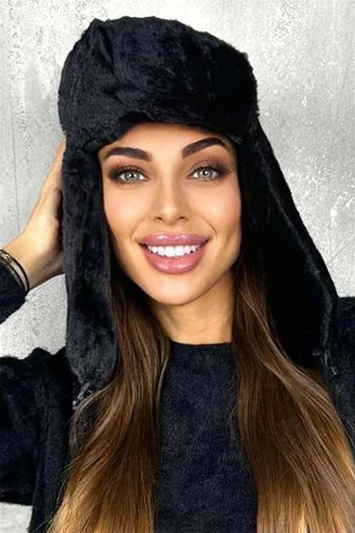 Зимна шапка тип ушанка